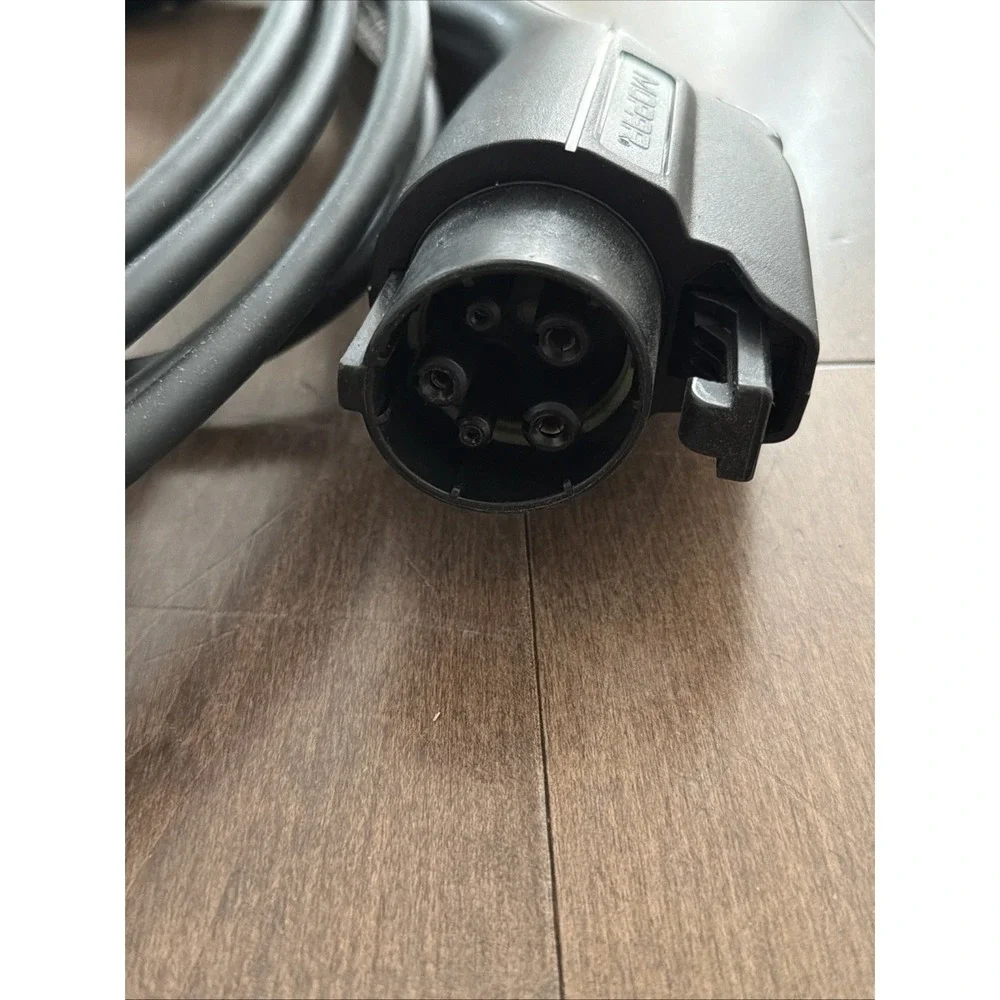 Jeep Wrangler Grand Cherokee 4xe OEM 120V EV Charge Cord E346031 NA-GEN4.1 Mopar